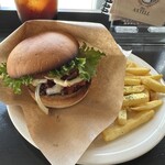 Public House The AXTELL - 