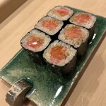 鮨 大門 - 相方さんはネギトロ。関西人やねぇ。