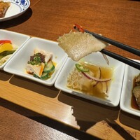 老四川 飄香小院 - ハチノス、箸上げ