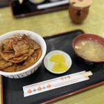 ぶた丼のとん田 - バラぶた丼(お肉大盛)