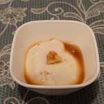 シャンティ - "麻紐くじ"で当たった"胡麻豆腐"。冷たくて嬉しい。
