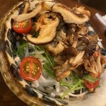 蕎麦切り 翁 - きのこサラダ