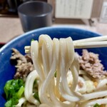 絵空事 - 冷たいうどんがコシがあって良いです。