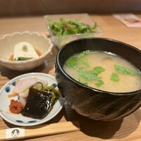 割烹ダイニング波里 - ほぼ豚汁の味噌汁