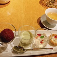 中国料理 「王朝」 ヒルトン東京 - 