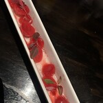 ブノン - ラディッシュとさくらんぼのマリネ