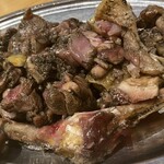 南九州畜産 卸売市場 なんちく - 地鶏のレア焼き