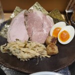 つけ麺 道 - 特製トッピング
