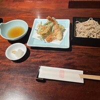 蕎麦懐石 無庵 - 天ぷらせいろ、薬味（辛味大根）