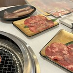 じゅうじゅうカルビ - 