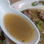白龍ラーメン - スープ