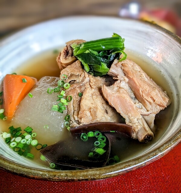 ソーキ定食いりくんやぁ>