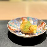 蓬左茶寮 - 茶豆とアカシャ海老の唐揚げ