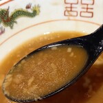 麺屋 真心 - 背脂スープ