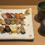 鮨やしろ - 15貫セット(ウニ・いくら付き)