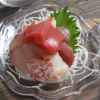 【ランチ有】食堂と居酒屋、どちらのメニューも勢ぞろい♪