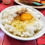 レバニラや金太郎 - おかわりご飯はタレかけ玉子かけご飯で頂きます