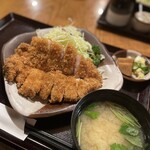 とんかつ治作 - 