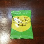 キッチン ブルー グローブ - お菓子のアップ