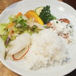 キッチン ブルー グローブ - ３たびワンプレート、残り少ない金目鯛