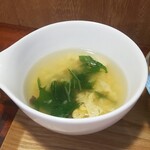 キッチン ブルー グローブ - 卵スープのアップ