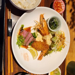 バンブー カフェテリア_1