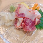本まぐろ地魚地酒　おぎん - くじら