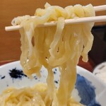 超多加水純手打ち麺 仁しむら - この麵を