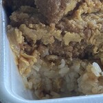 ワタナベ食品 直売店 - 2024/06/14
      カツ丼 400円
      まかない焼鳥丼 400円
      唐揚げ弁当 450円