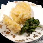 旬味 鮮心 魚屋 富重 - スイートコーンの天ぷら‥