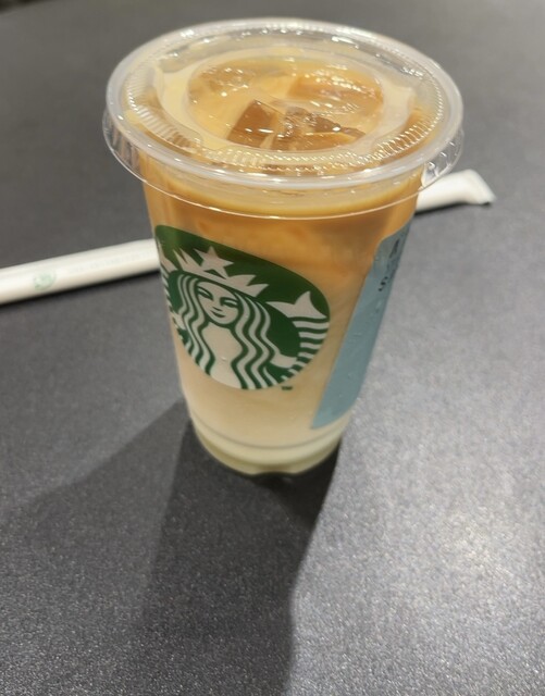 Starbucks Coffee Shinjuku Marui Honkan Hachikai Ten photo 2