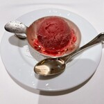 メゾン ポール・ボキューズ - 