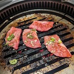 炭火焼肉酒家 牛亭 - 上カルビ