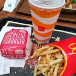マクドナルド - 