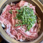 旨唐揚げと居酒メシ ミライザカ - 牛鍋