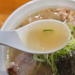 ラーメン 坊也哲 - スープ
