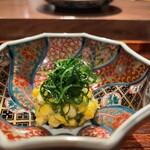 薪鳥新神戸 - とうもろこしのかき揚げ　薪焼きおかひじき