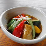 クロカジキと島産野菜の甘酢あんかけ