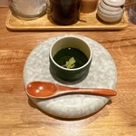 海老丸らーめん - アミューズ（ほうれん草の冷たいスープ）