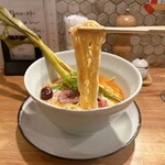 海老丸らーめん - 馬ヒレ肉のロースト 冷やしらーめん＠1,800円（税込）