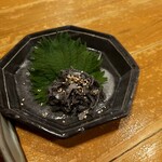 牛や たん平 - センマイ刺し。コレがたまらんのよ。