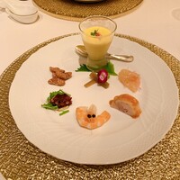 重慶飯店 麻布賓館 - 