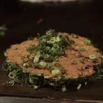 お好み焼き いまり 恵比寿 - ٩( °ꇴ °)۶━╹̻╹̻｡
                                美人というか、イケメンというか
                                ボディービルダーみたいなカリッカリのが来たよ