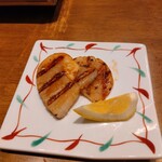 焼うお いし川 - タイラギ貝柱　焼き上がり後