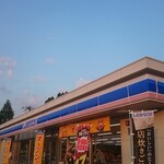 LAWSON - 外観写真: