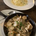 葡萄房 by the camel - 