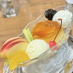 三省堂書店ブックス&カフェ - 