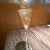 grigio la tavola - 