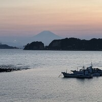 THE HARBOR TERRACE Restaurant - 