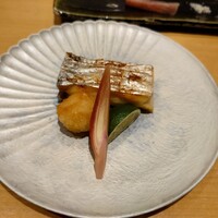 寿司割烹 魚紋 - 